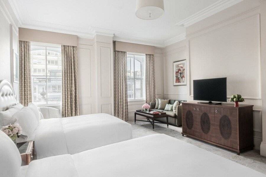 The Langham hotel bedroom