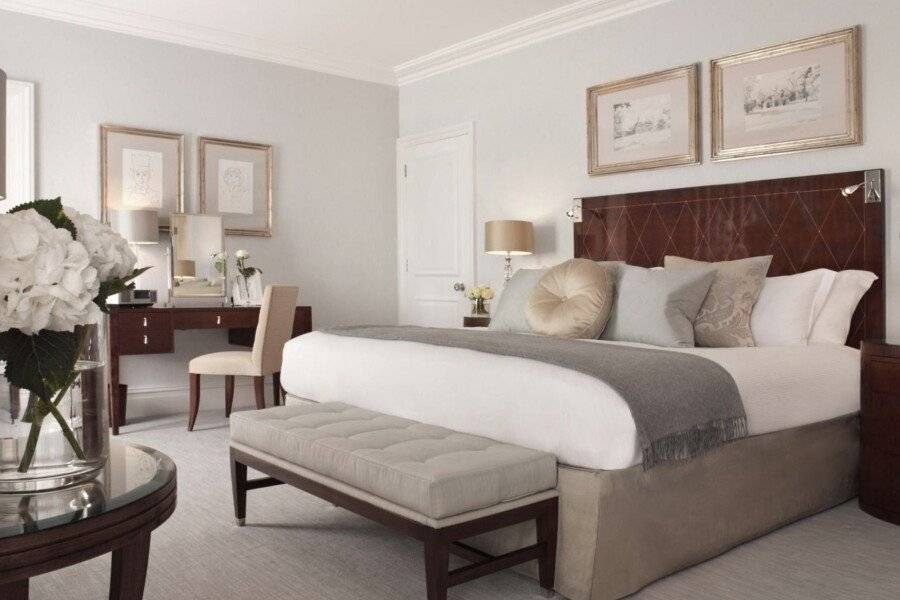 The Berkeley hotel bedroom