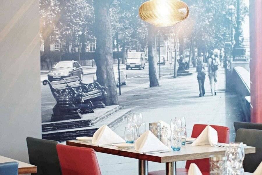 Novotel Waterloo restaurant