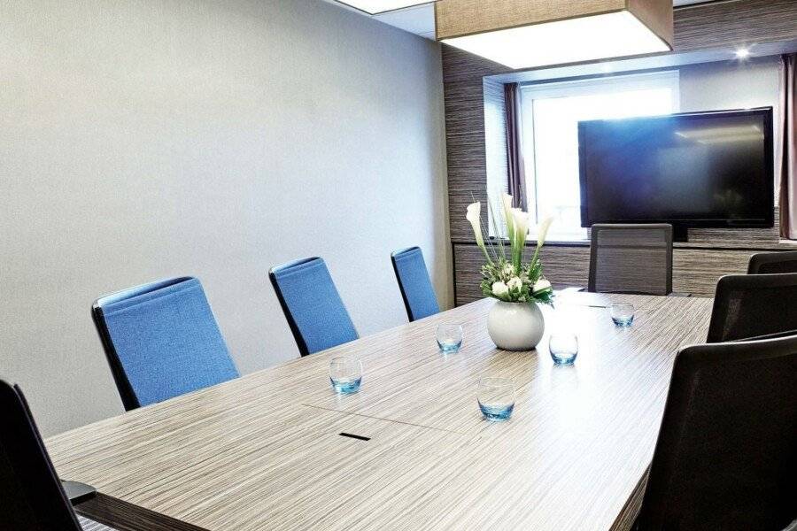 Novotel Waterloo conference room,meeting room