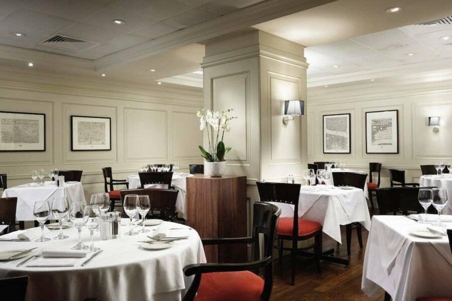 London Bridge Hotel restaurant