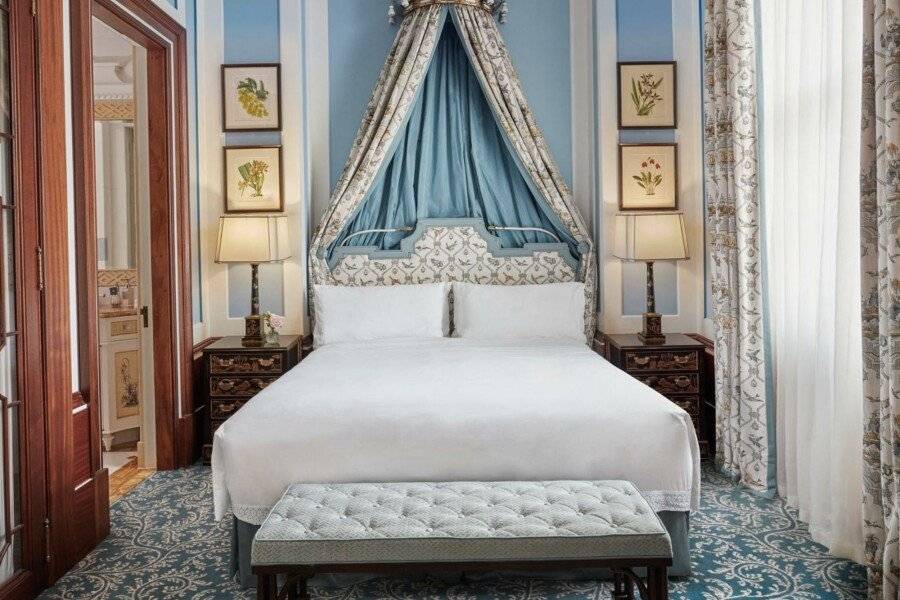 The Lanesborough, Oetker Collection hotel bedroom