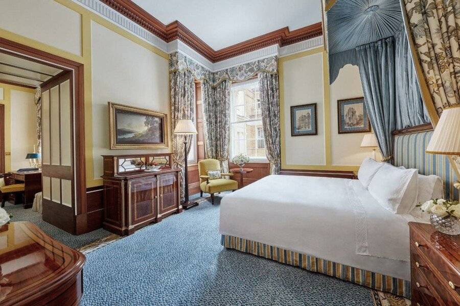 The Lanesborough, Oetker Collection hotel bedroom