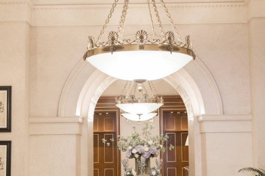 The Lanesborough, Oetker Collection lobby