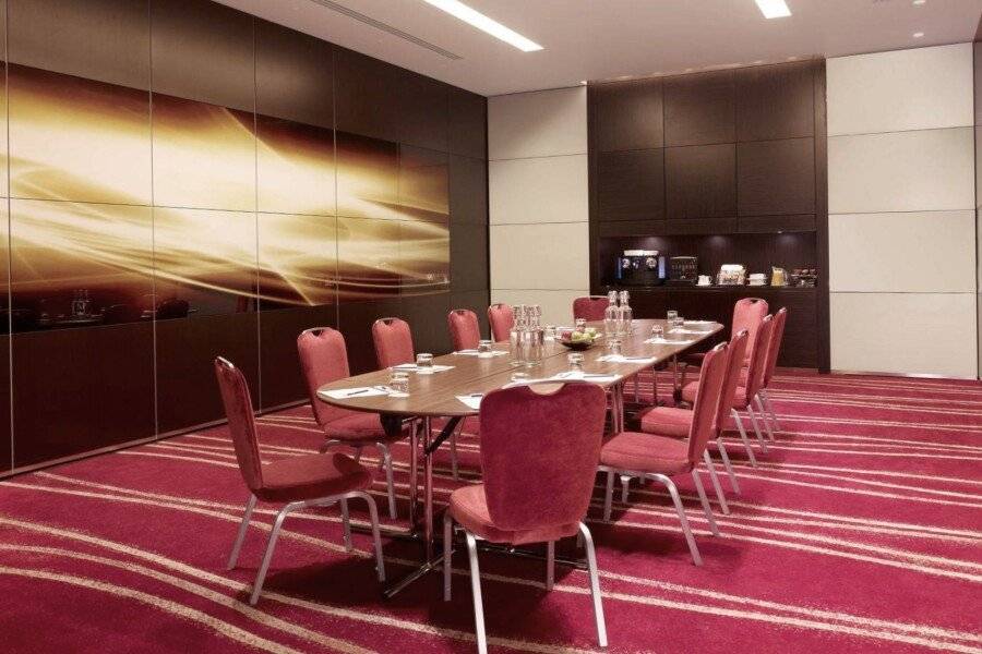 Park Plaza Westminster Bridge conference room,meeting room