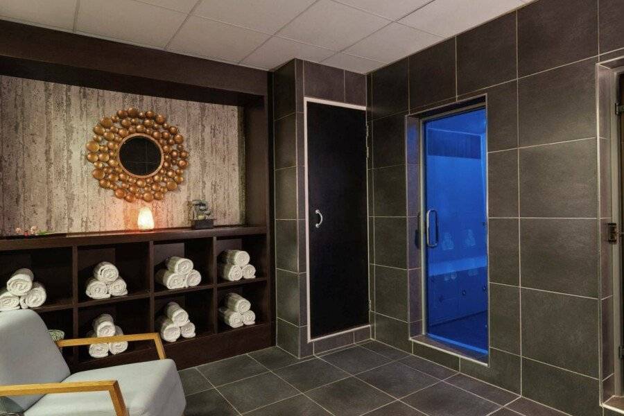 Novotel Tower Bridge spa