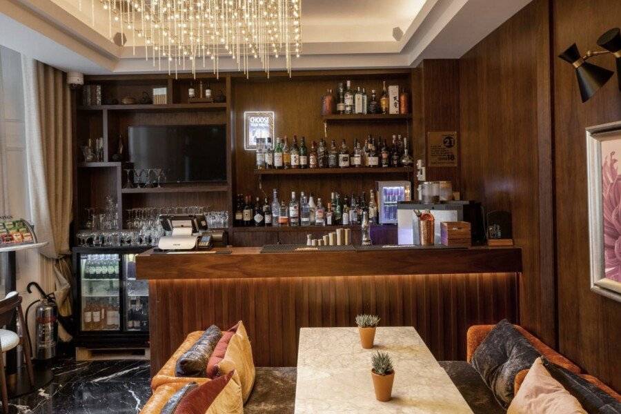 Montcalm Chilworth Townhouse, Paddington bar