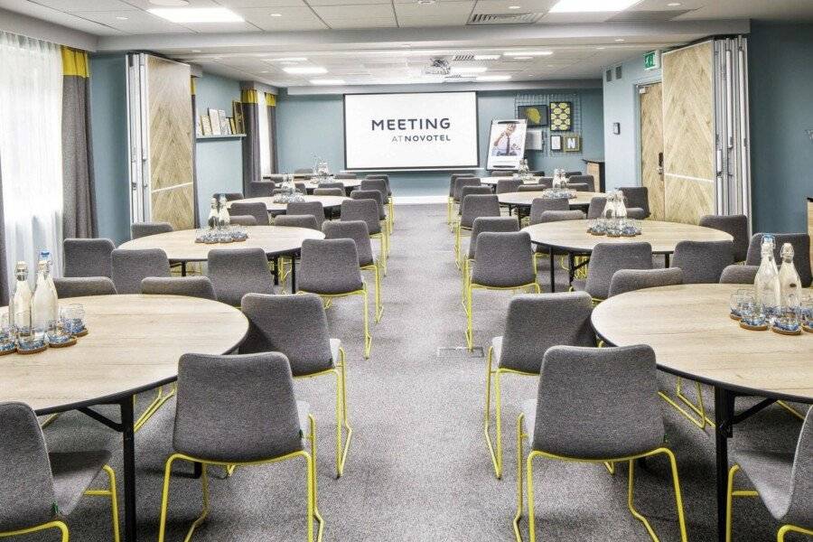 Novotel Bridge conference room,meeting room