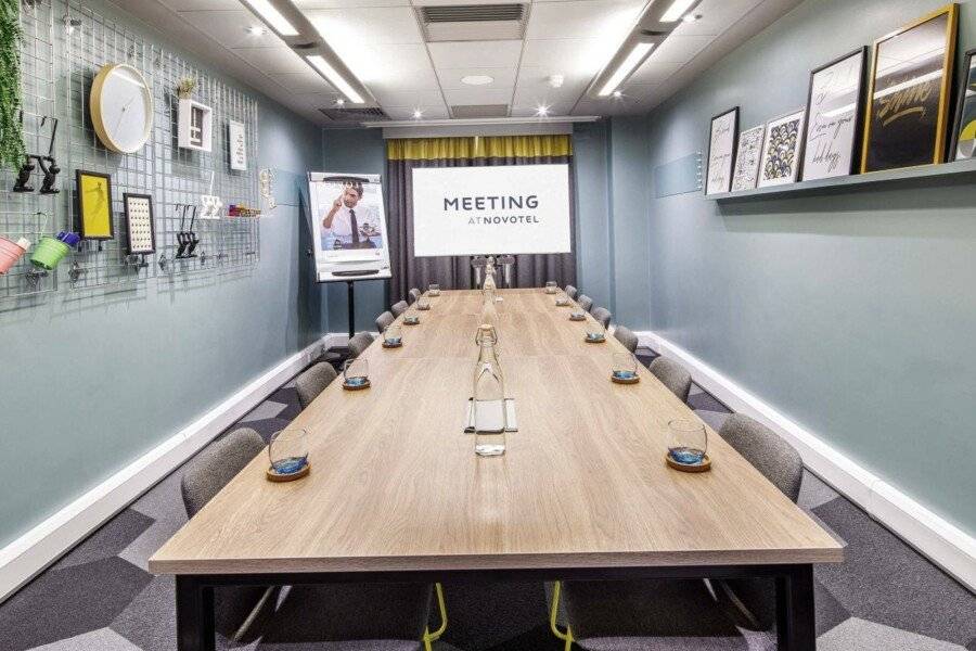 Novotel Bridge conference room,meeting room