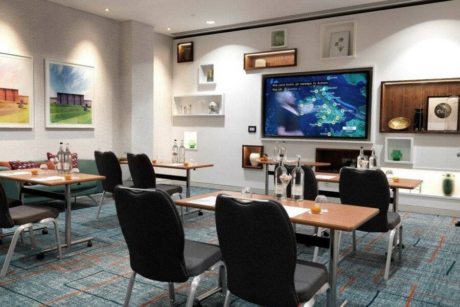 Crowne Plaza Kings Cross, an IHG Hotel conference room,meeting room,