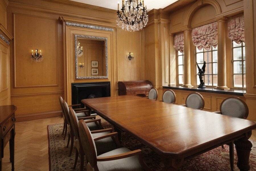 The Savoy meeting room