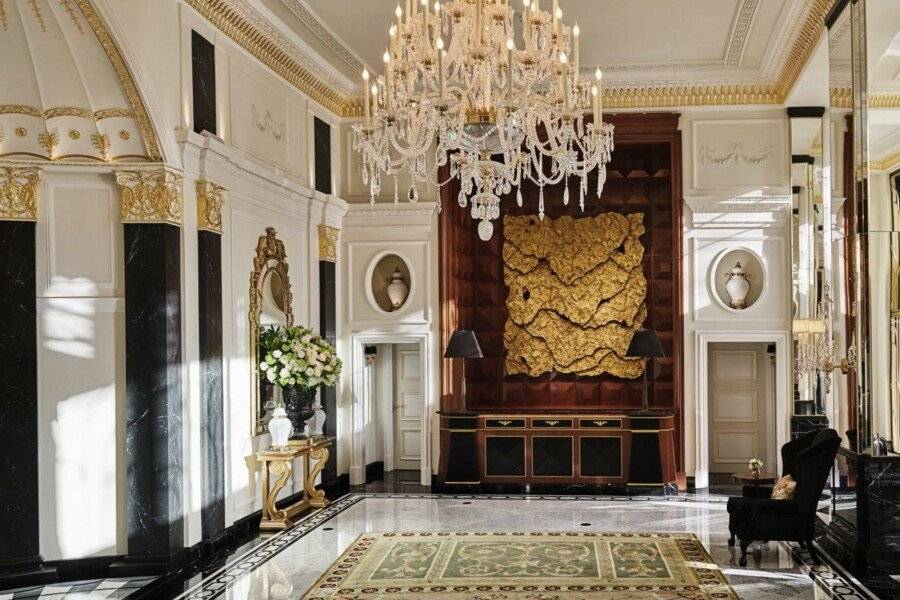 The Dorchester - Dorchester Collection lobby