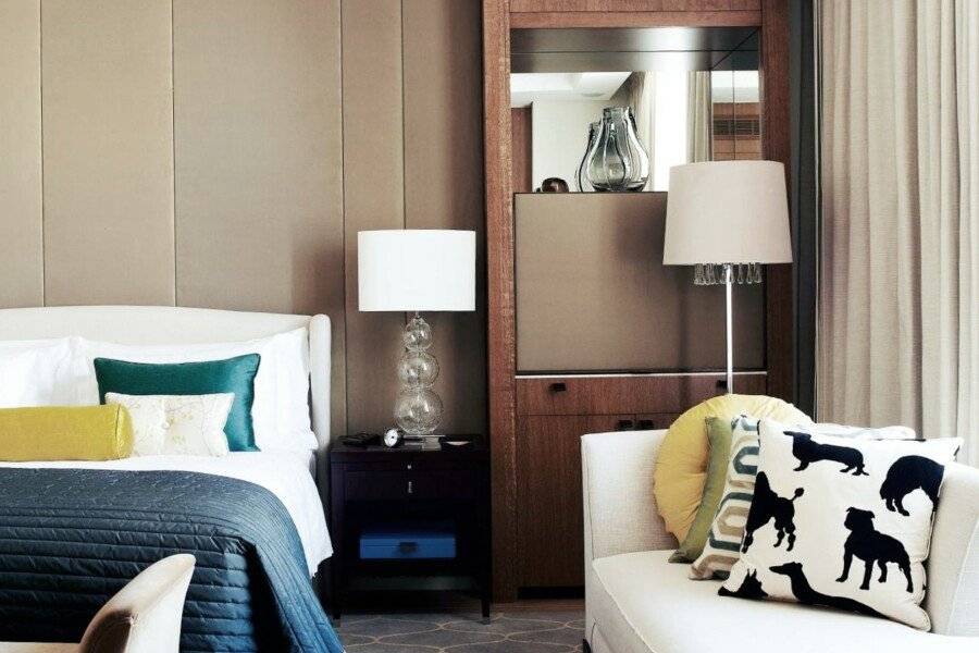 Corinthia London hotel bedroom