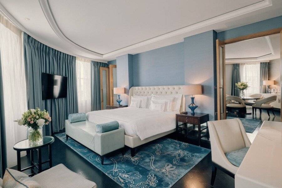 Corinthia London hotel bedroom