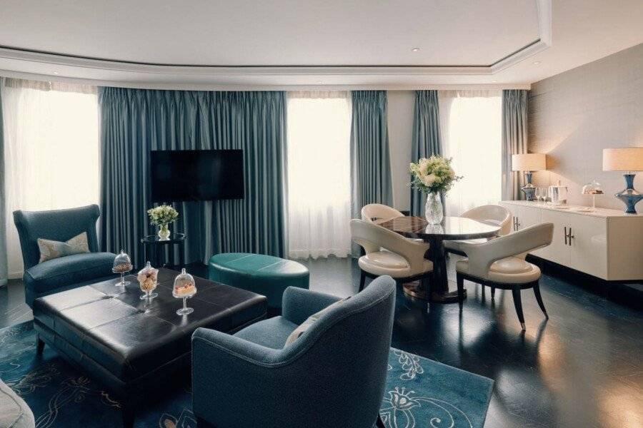 Corinthia London hotel bedroom