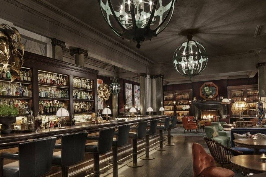 Rosewood London bar