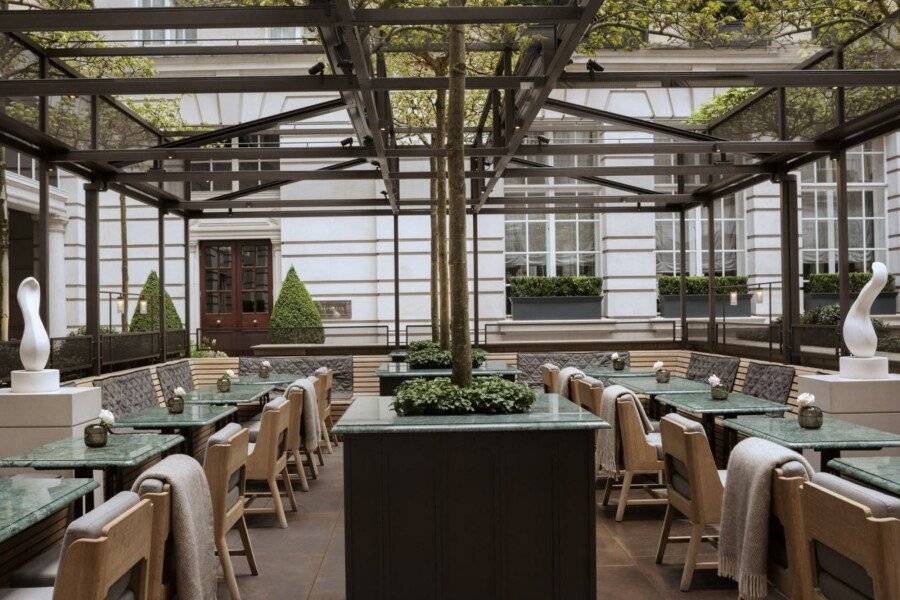 Rosewood London restaurant,garden