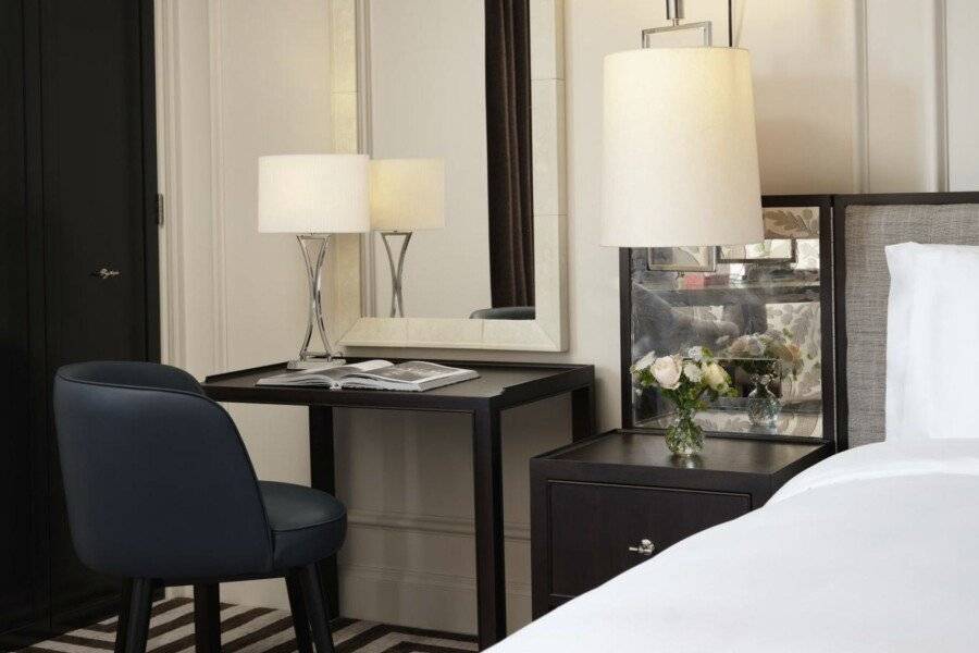 Rosewood London hotel bedroom