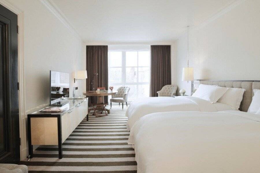 Rosewood London hotel bedroom