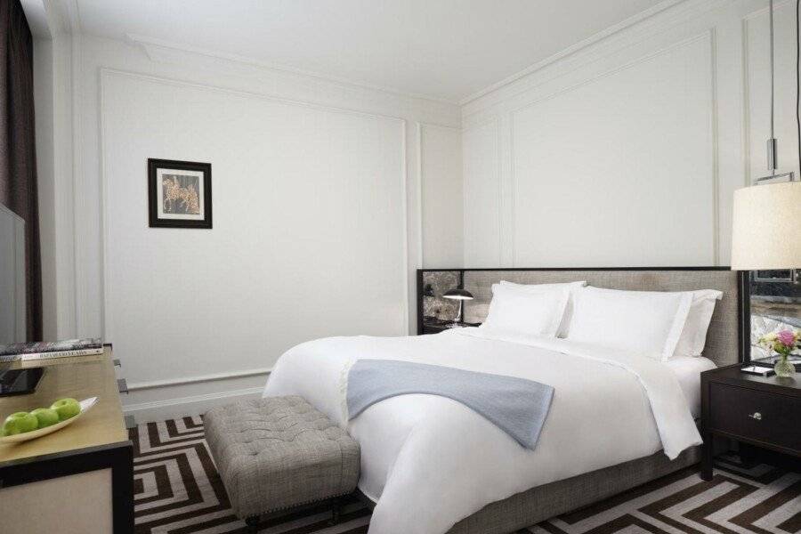 Rosewood London hotel bedroom