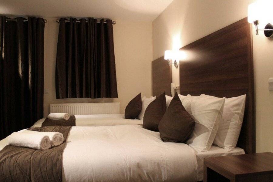 Prince Regent Hotel Excel London hotel bedroom