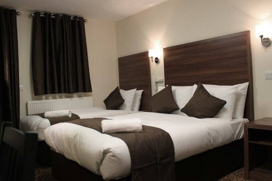 Prince Regent Hotel Excel London hotel bedroom