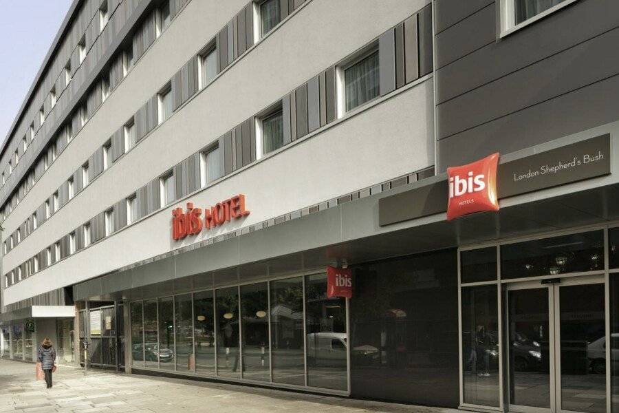 ibis Shepherds Bush - Hammersmith facade