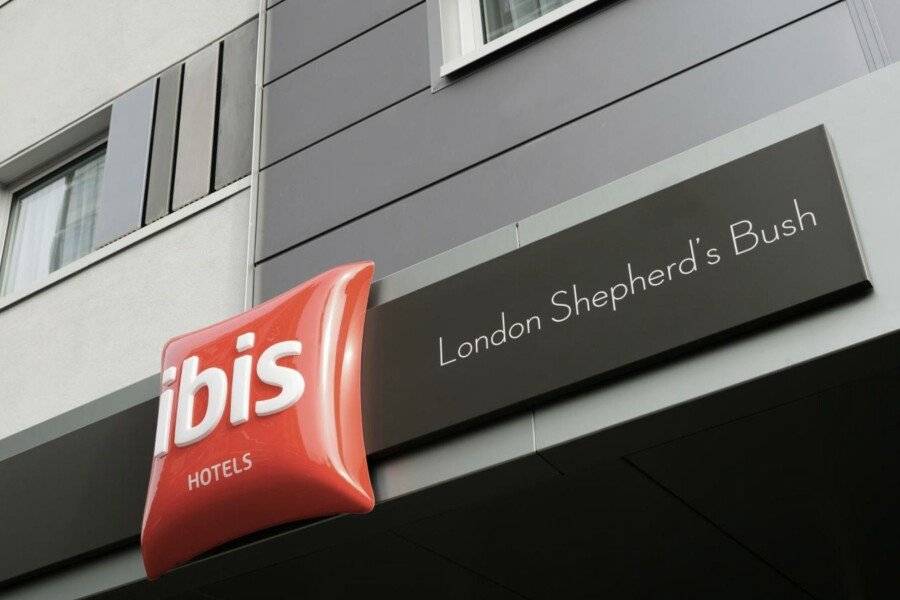 ibis Shepherds Bush - Hammersmith facade