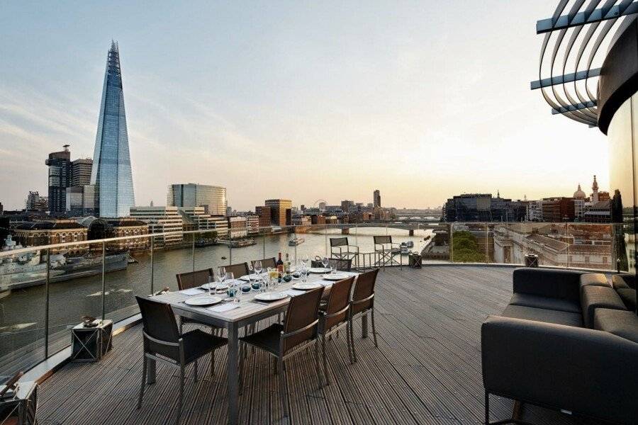 Cheval Three Quays at The Tower of London rooftop pool,ocean view