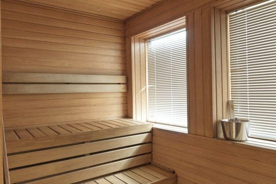 Sunborn Yacht Hotel sauna