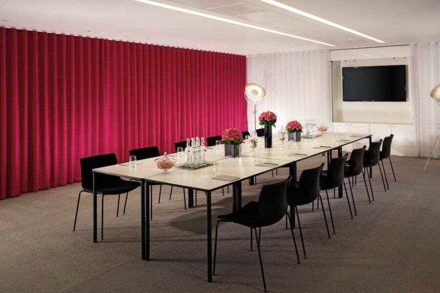 Sea Containers conference room,meeting room