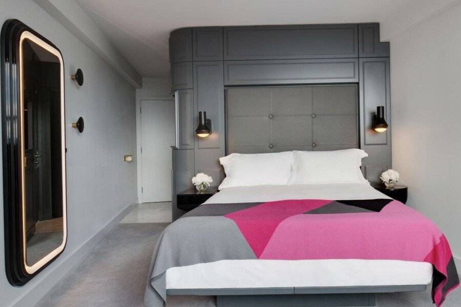 Sea Containers hotel bedroom