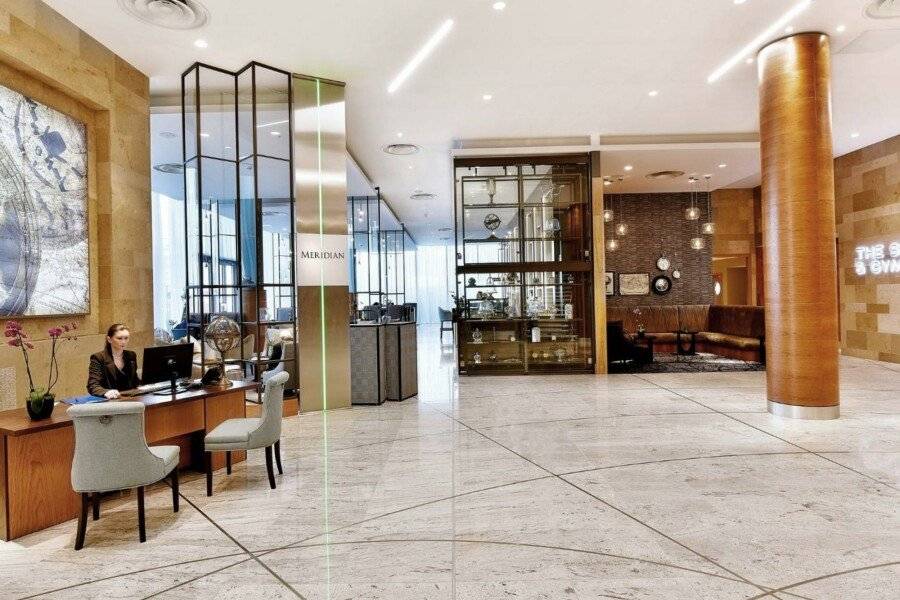 InterContinental - The O2 lobby,front desk