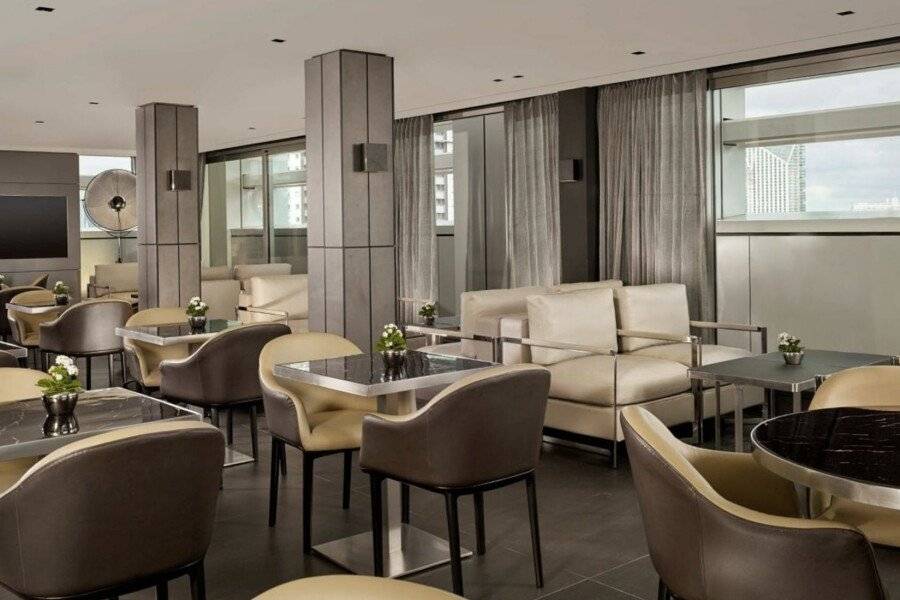 Park Plaza London Waterloo lounge