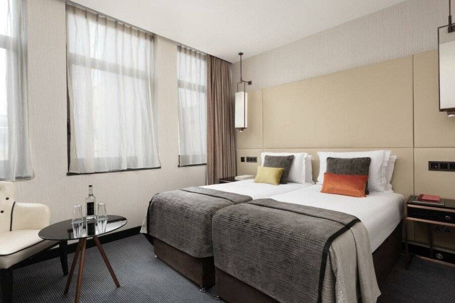 Montcalm Royal London House City hotel bedroom