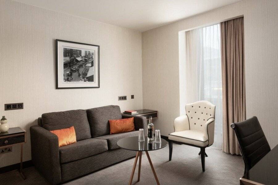 Montcalm Royal London House City hotel bedroom