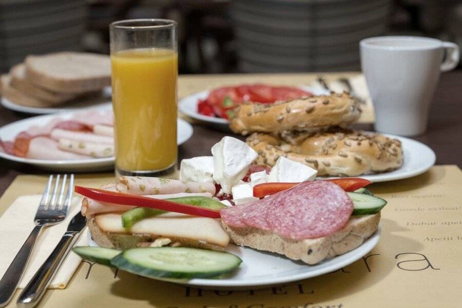 Marmara Hotel Budapest breakfast