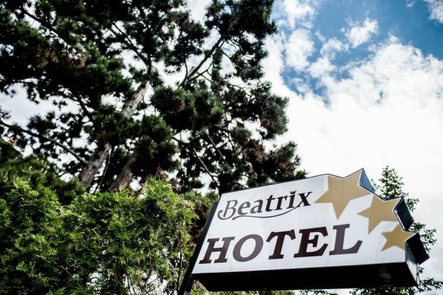 Beatrix Hotel 