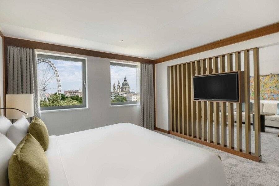 Kempinski Hotel Corvinus Budapest hotel bedroom,ocean view