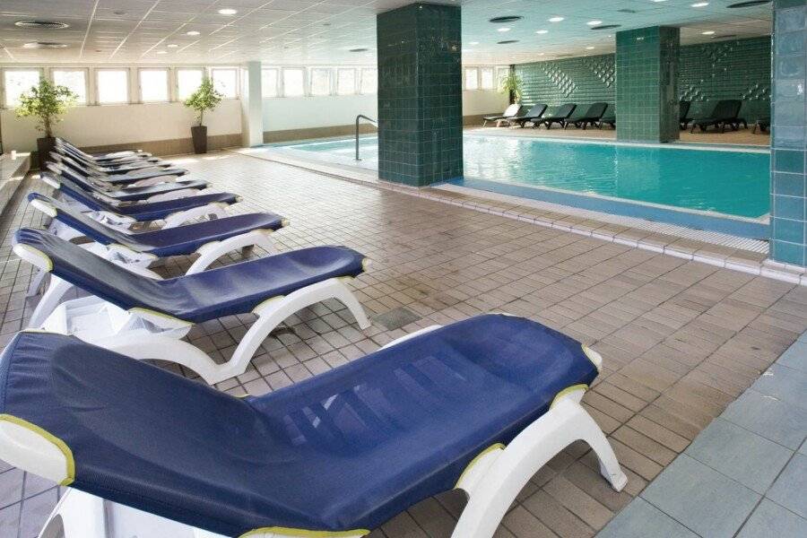 Danubius Hotel Arena indoor pool,spa