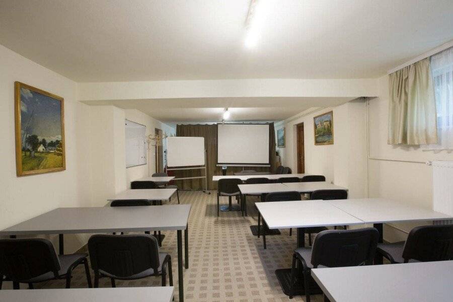 HELIOS Hotel Apartments conference room