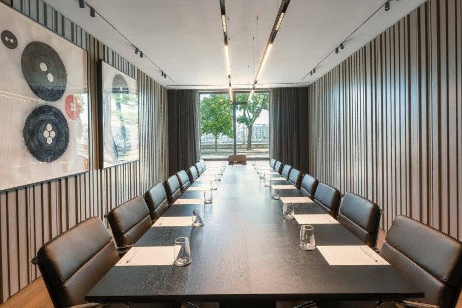 Park Plaza Budapest conference room,meeting room