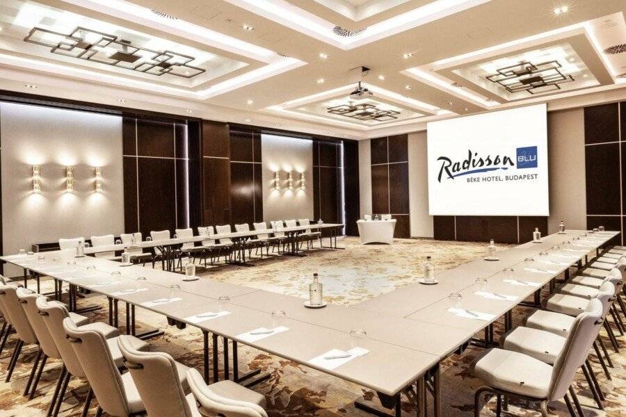 Radisson Blu Béke Hotel, Budapest conference room,meeting room,