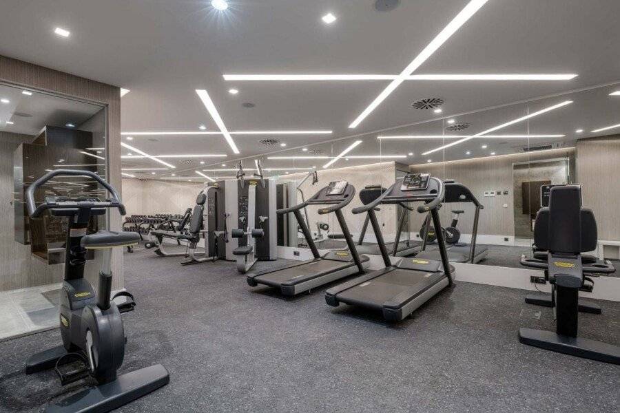 Radisson Blu Béke Hotel, Budapest fitness centre