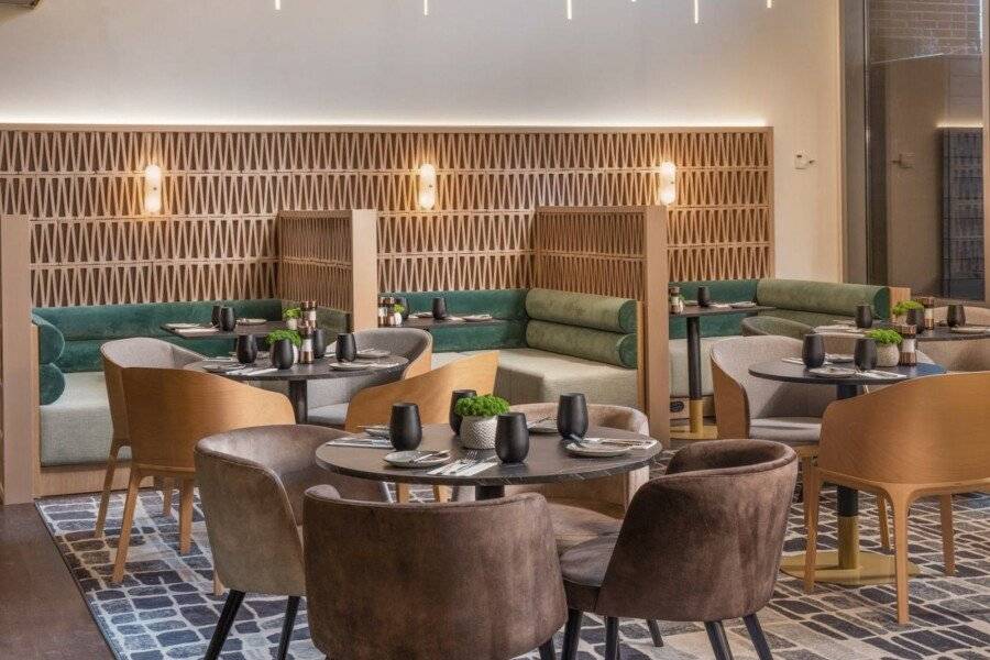 Crowne Plaza Budapest, an IHG Hotel restaurant