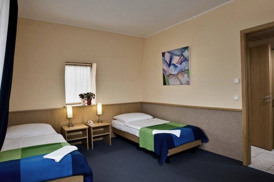 Jagelló Business Hotel hotel bedroom