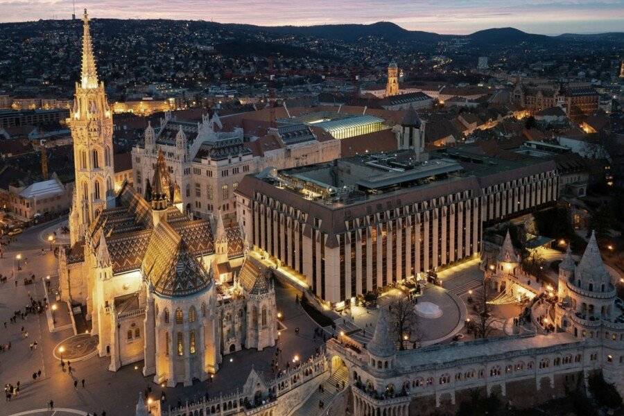 Hilton Budapest facade