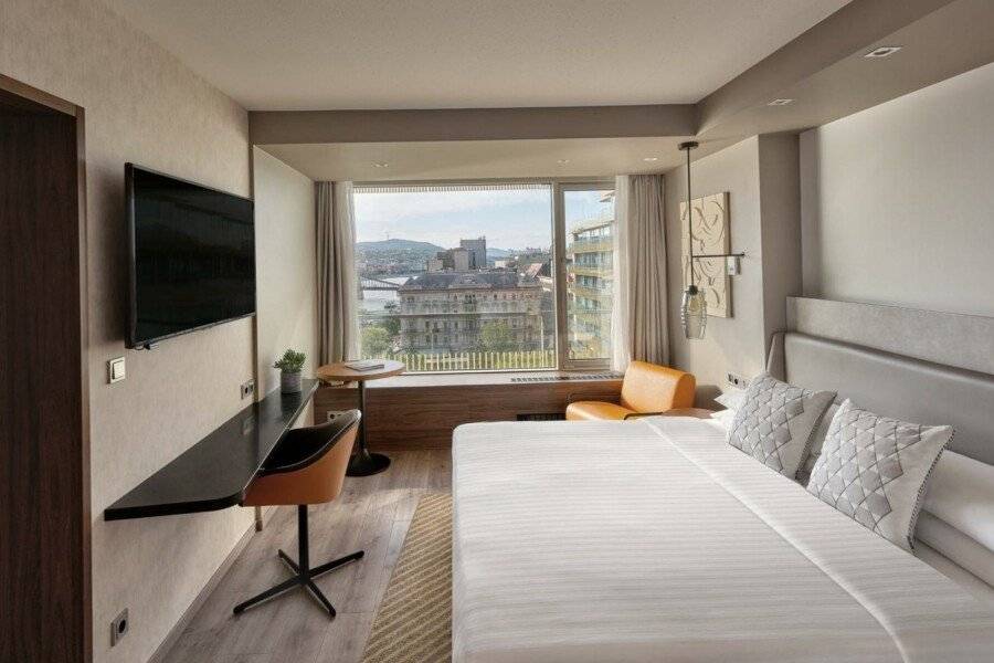 Budapest Marriott Hotel hotel bedroom,ocean view