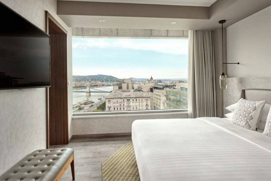 Budapest Marriott Hotel hotel bedroom,ocean view