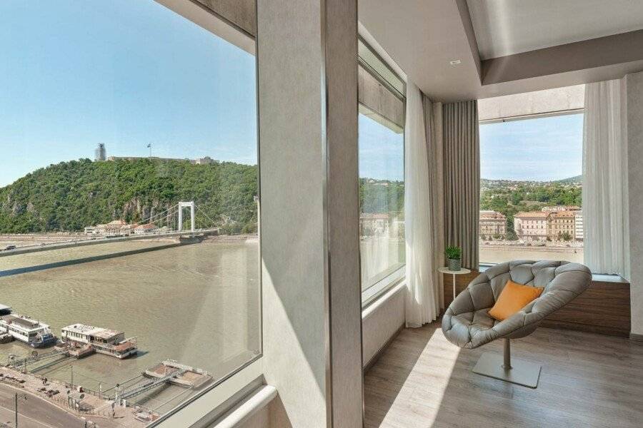 Budapest Marriott Hotel ocean view